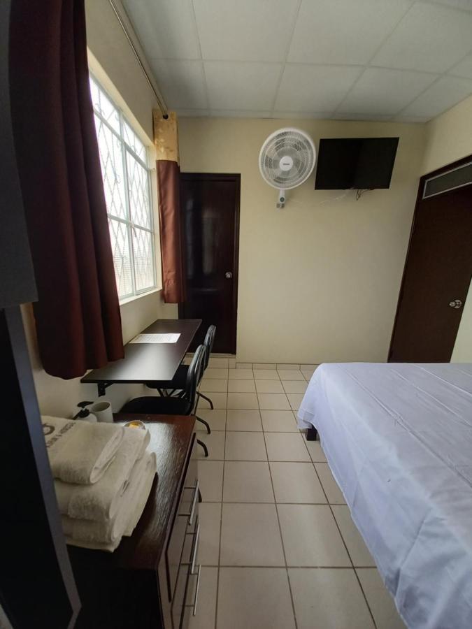 Kira'S House Hotel Piura Buitenkant foto